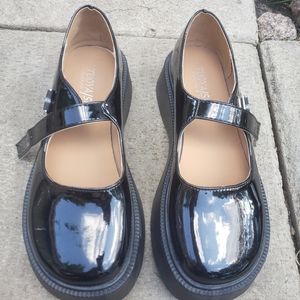 Shiny Platform Mary Janes